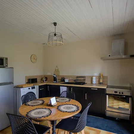 Hébergement de vacances Cabercé Thoiré-sur-Dinan