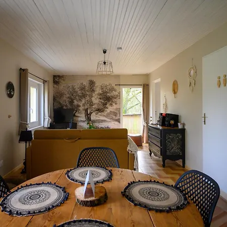 Caberce Holiday home Thoire-sur-Dinan