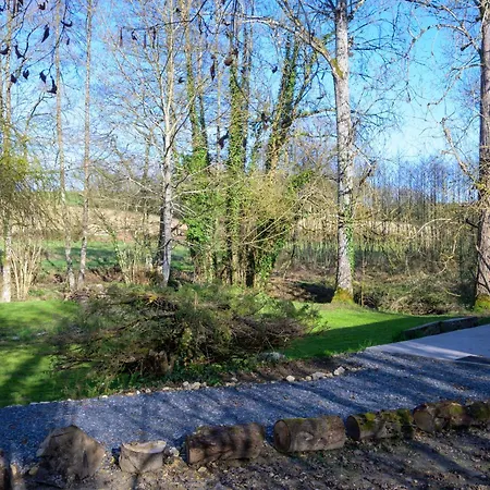 Caberce Дом отдыха Thoire-sur-Dinan