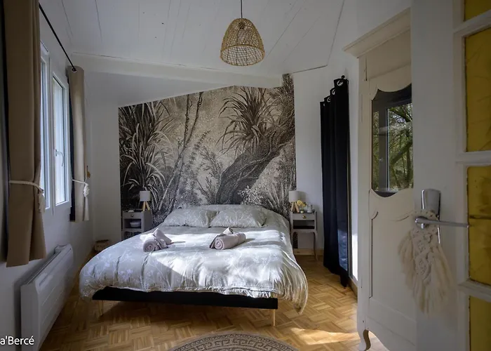 Caberce Casa de Férias Thoire-sur-Dinan